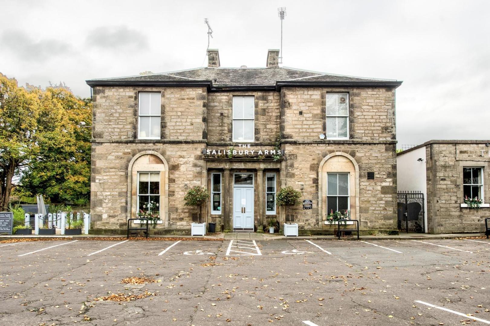 Guestready - Classic Charm Near Holyrood Park エディンバラ エクステリア 写真